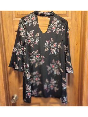 Miami Black Top Floral Print Womens Long Bell Sleeve Keyhole Collar Size S Small